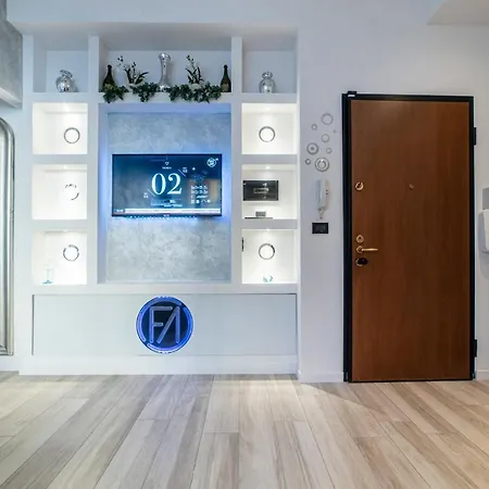 Fashion Silver Apartment *