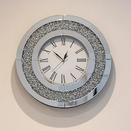 Apartment Fashion Silver